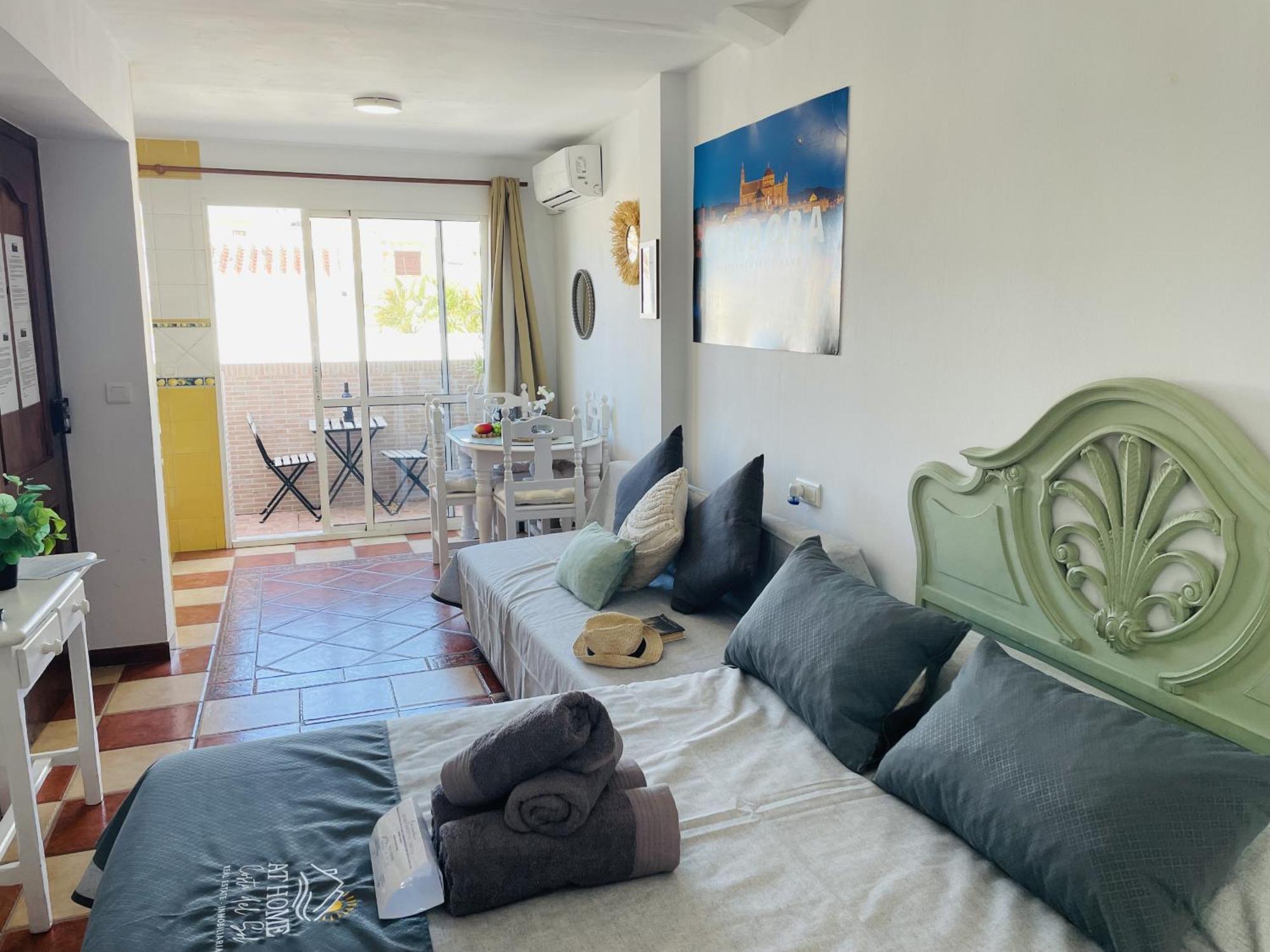 Estudio Jimena Cordoba En El Centro De Nerja Eksteriør billede