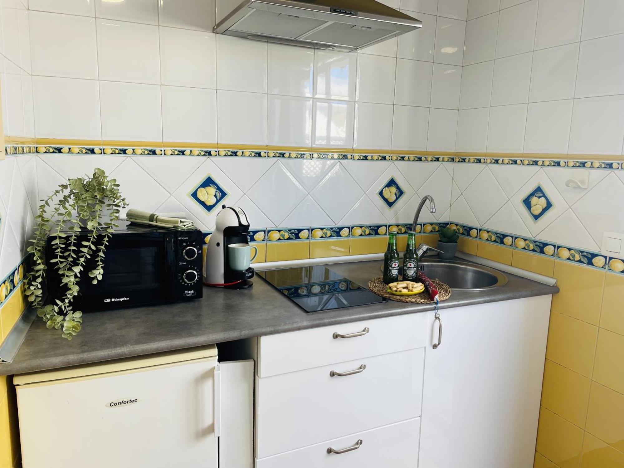 Estudio Jimena Cordoba En El Centro De Nerja Eksteriør billede